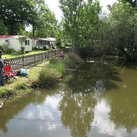 Camping Le Parc De La Greve Nantes