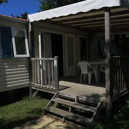 Campsite Camping Le Parc De La Greve 4*