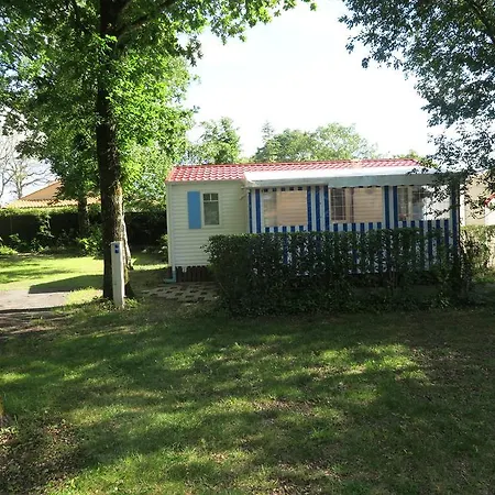Camping Le Parc De La Greve Nantes