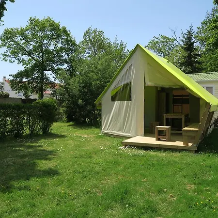 Camping Camping Le Parc De La Greve