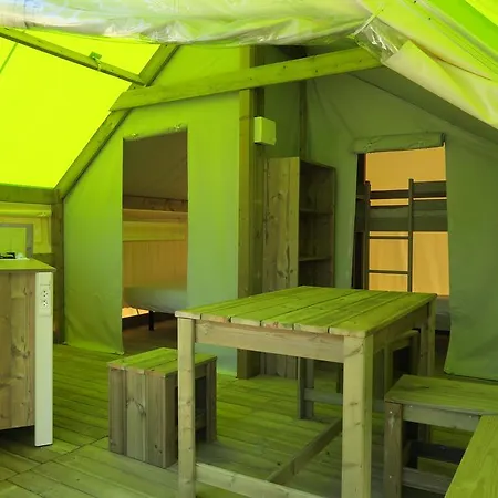 Camping Le Parc De La Greve Nantes