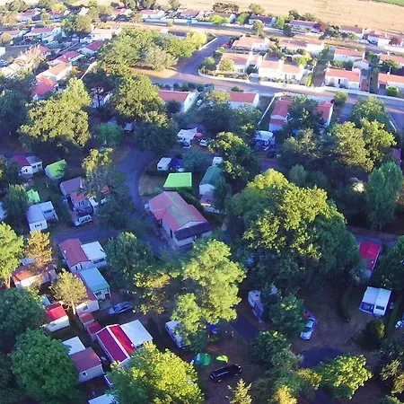 Camping Camping Le Parc De La Greve