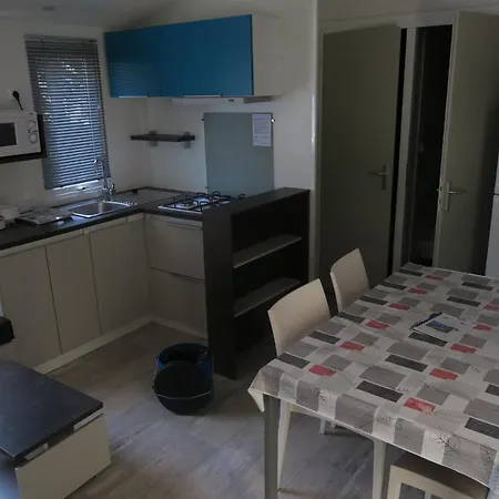 Camping Le Parc De La Greve Camping Nantes